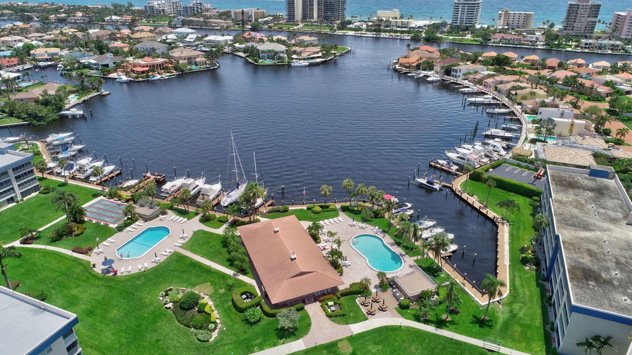 待售: $359,000 (2 贝兹, 2 浴室, 1009 平方英尺)