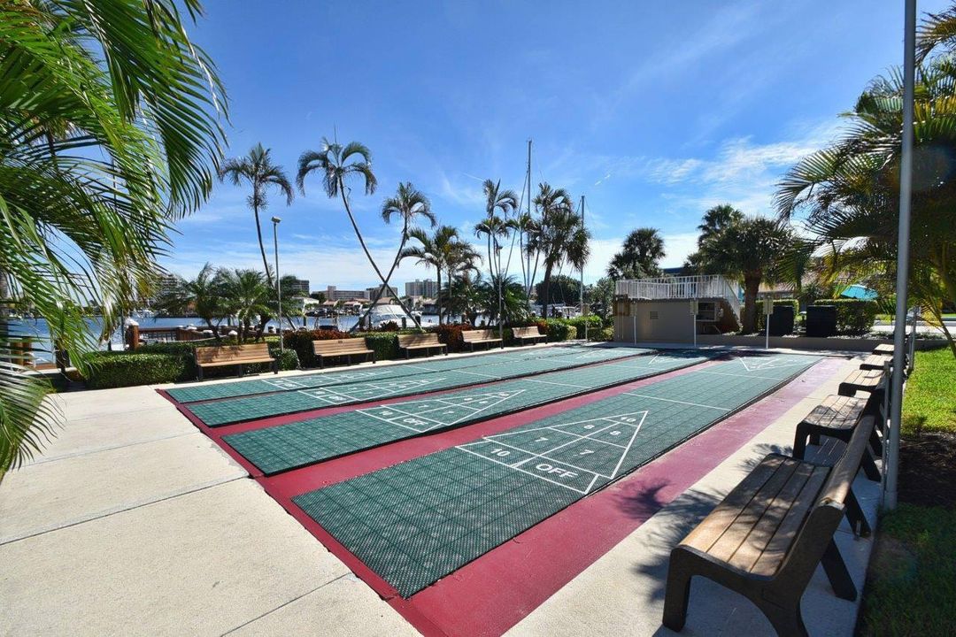 待售: $359,000 (2 贝兹, 2 浴室, 1009 平方英尺)