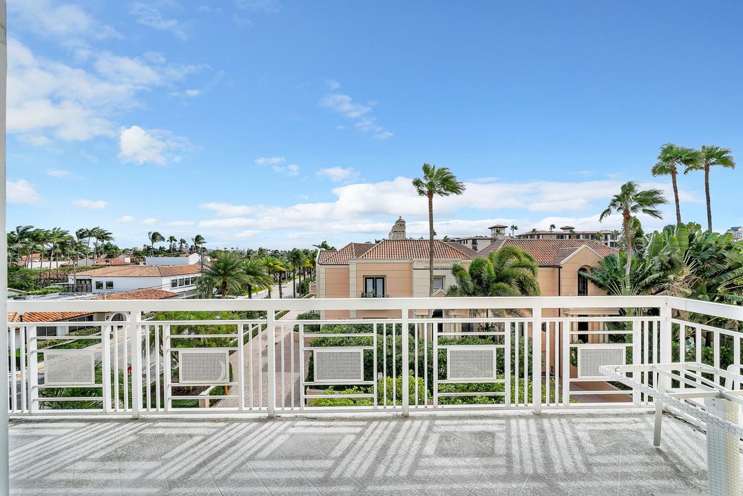 В аренду: $10,000 (1 спален, 1 ванн, 850 Квадратных фут)