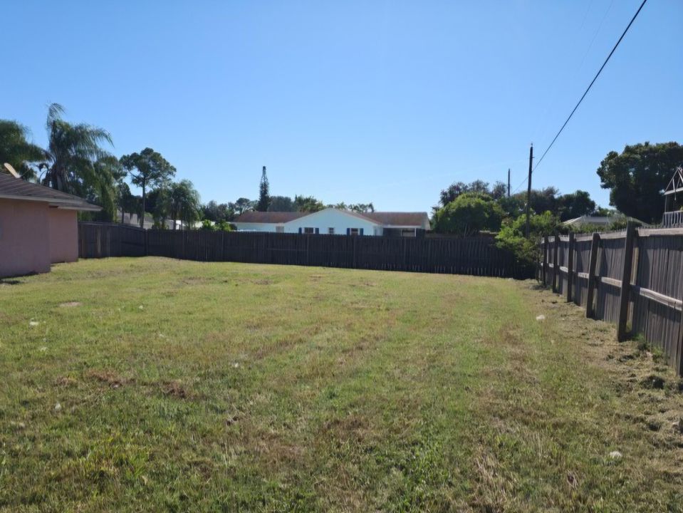 En Venta: $289,000 (4 camas, 3 baños, 1746 Pies cuadrados)