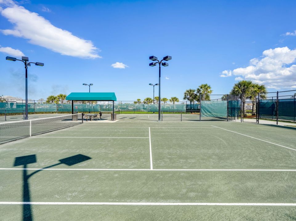 For Rent: $3,500 (3 beds, 2 baths, 2470 Square Feet)