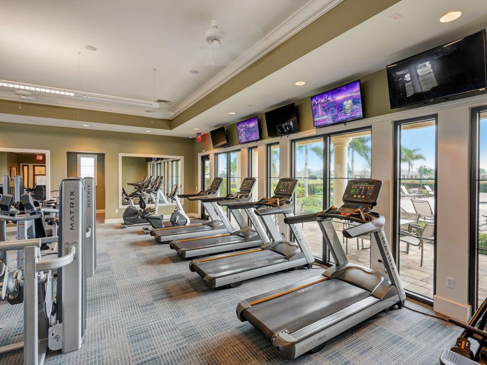 For Rent: $3,500 (3 beds, 2 baths, 2470 Square Feet)