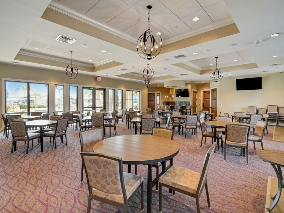 For Rent: $3,500 (3 beds, 2 baths, 2470 Square Feet)