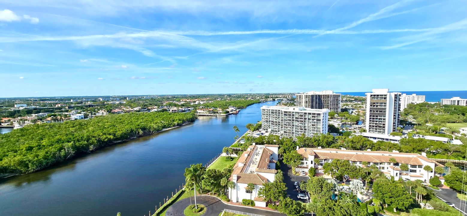 For Sale: $2,095,000 (2 beds, 2 baths, 1697 Square Feet)
