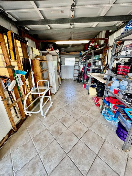 На продажу: $299,999 (2 спален, 2 ванн, 1654 Квадратных фут)