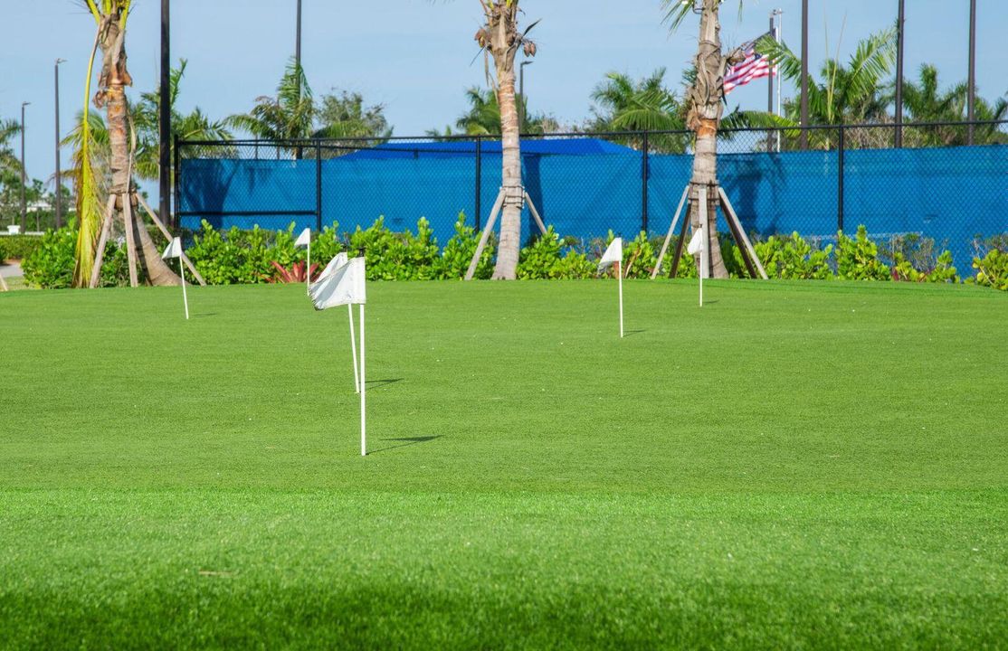 For Sale: $799,897 (3 beds, 3 baths, 2902 Square Feet)