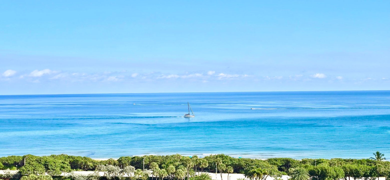 For Sale: $2,095,000 (2 beds, 2 baths, 1697 Square Feet)