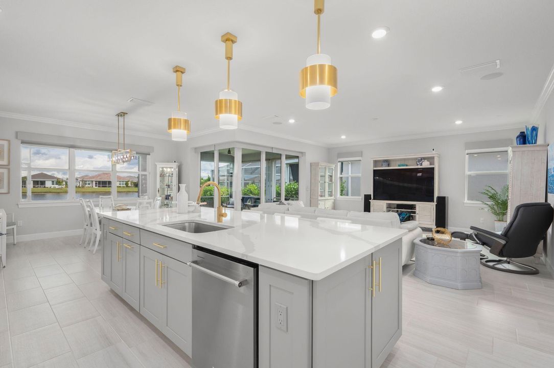 For Sale: $799,897 (3 beds, 3 baths, 2902 Square Feet)