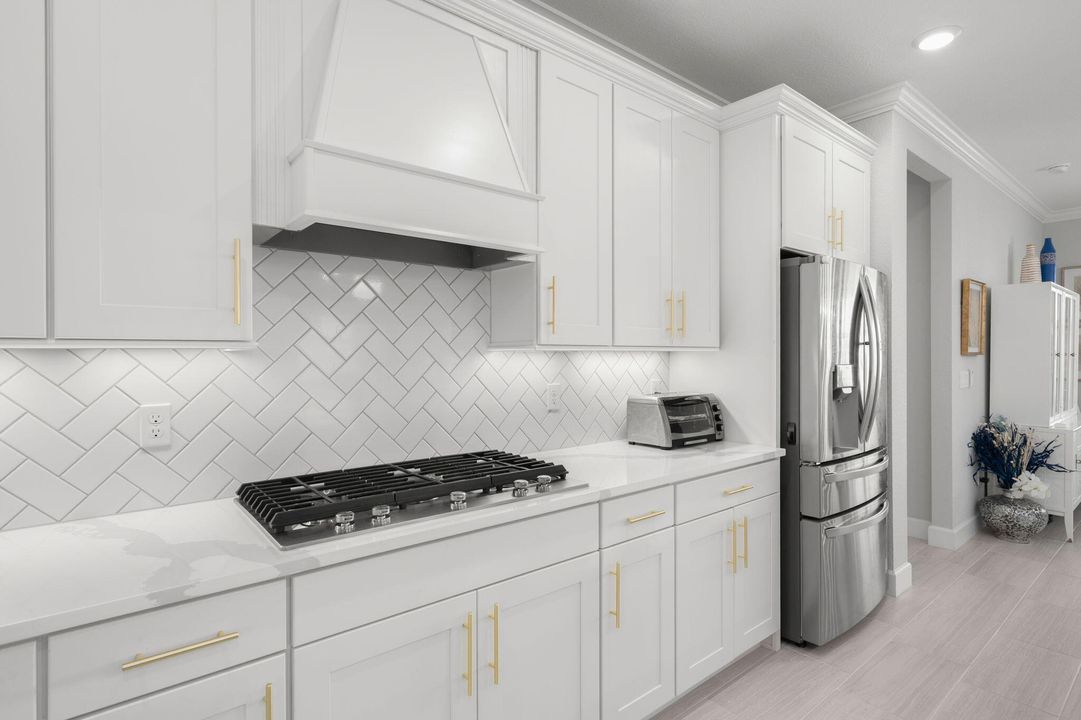 For Sale: $799,897 (3 beds, 3 baths, 2902 Square Feet)