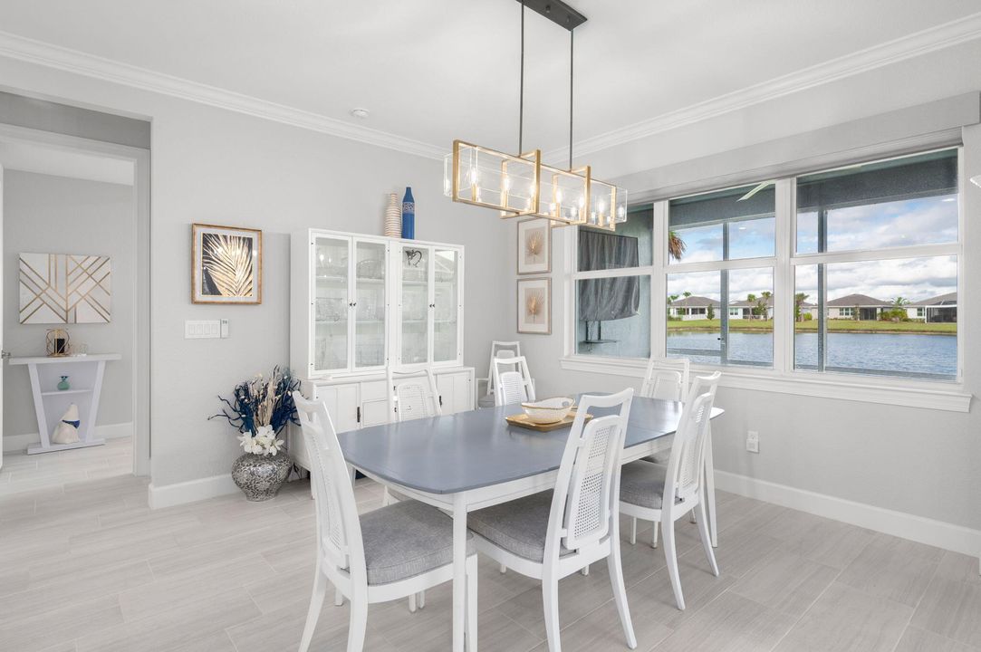 For Sale: $799,897 (3 beds, 3 baths, 2902 Square Feet)