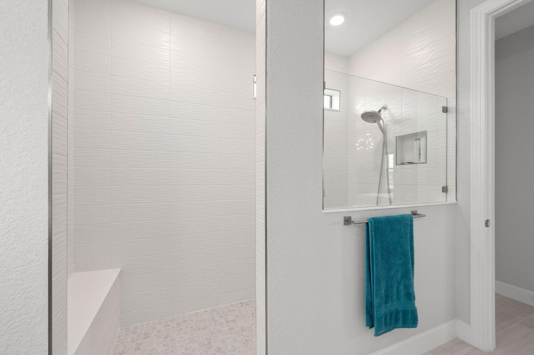 For Sale: $799,897 (3 beds, 3 baths, 2902 Square Feet)