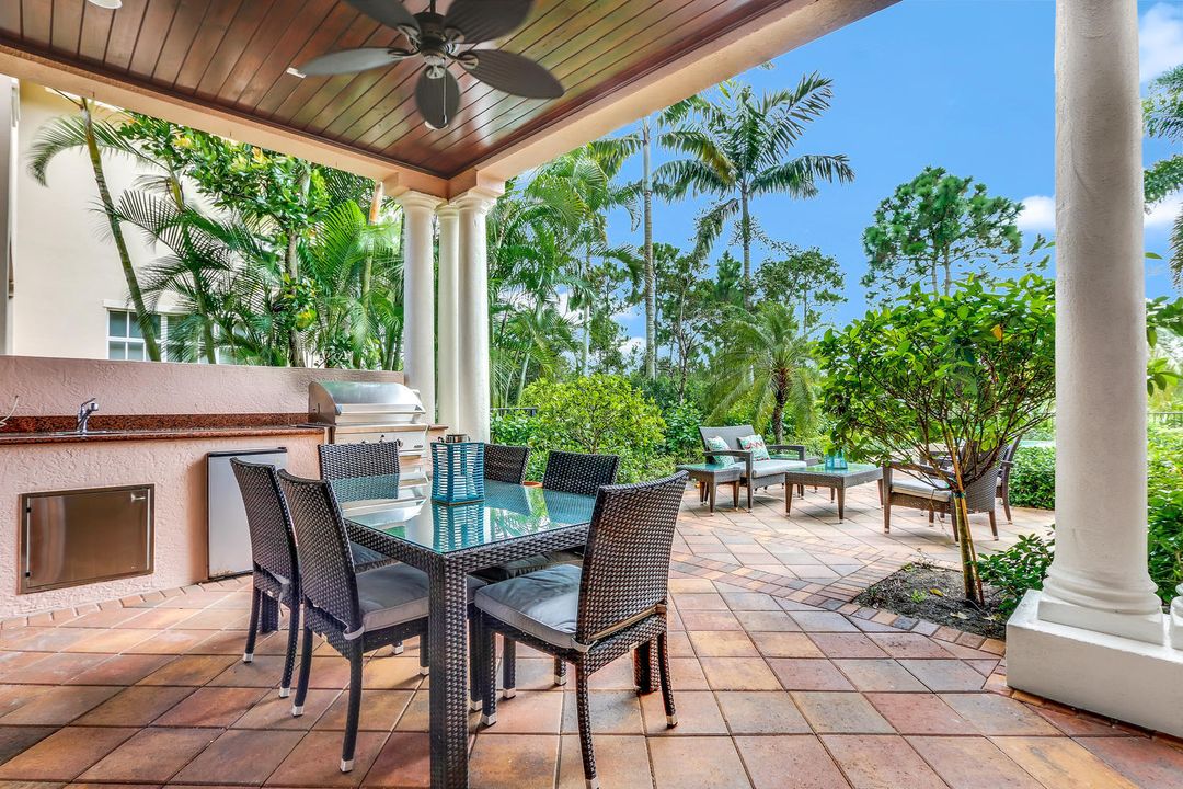 出租: $9,995 (4 贝兹, 3 浴室, 4152 平方英尺)