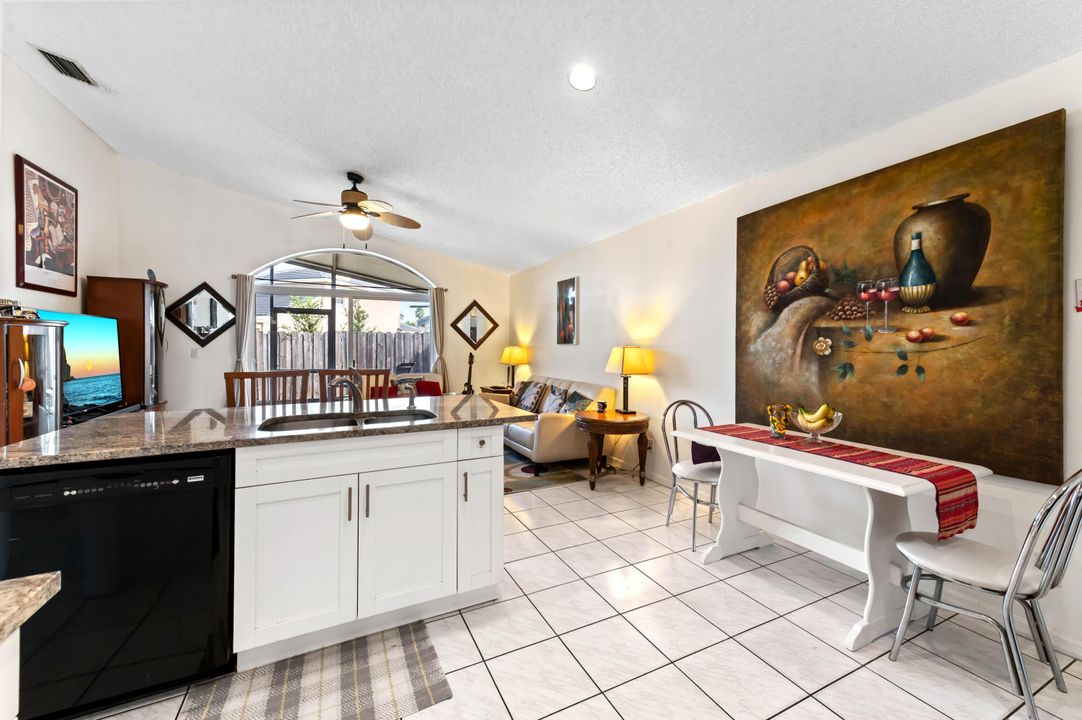 En Venta: $499,900 (3 camas, 2 baños, 1710 Pies cuadrados)