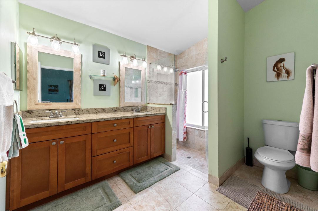 En Venta: $499,900 (3 camas, 2 baños, 1710 Pies cuadrados)