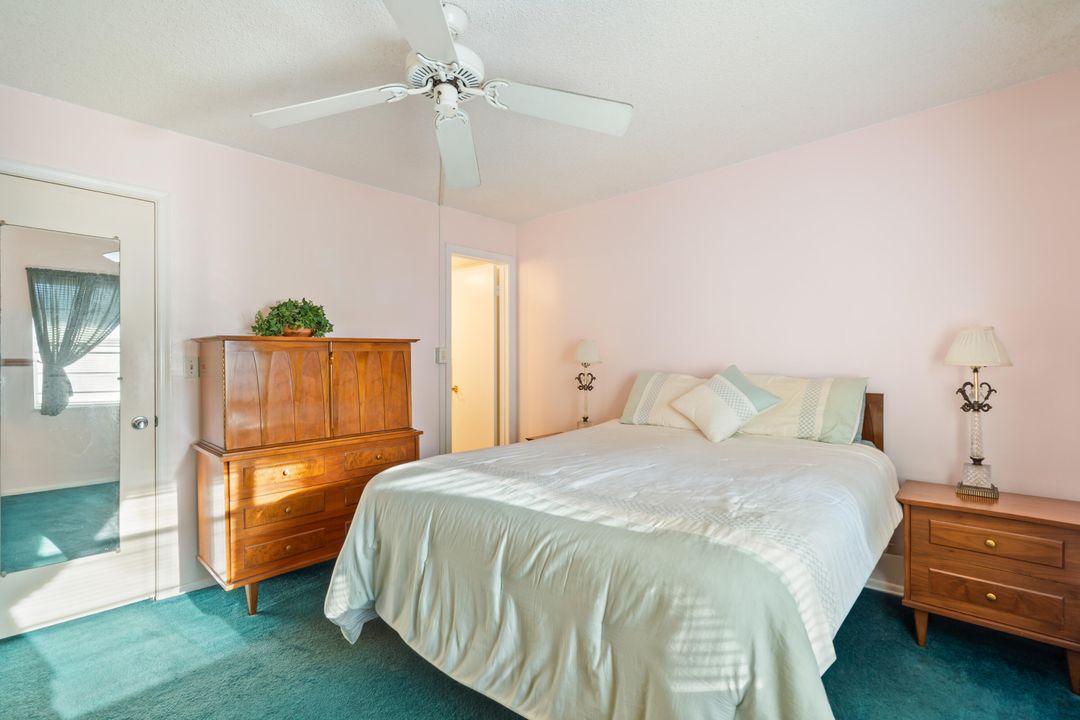 For Sale: $119,000 (2 beds, 2 baths, 868 Square Feet)