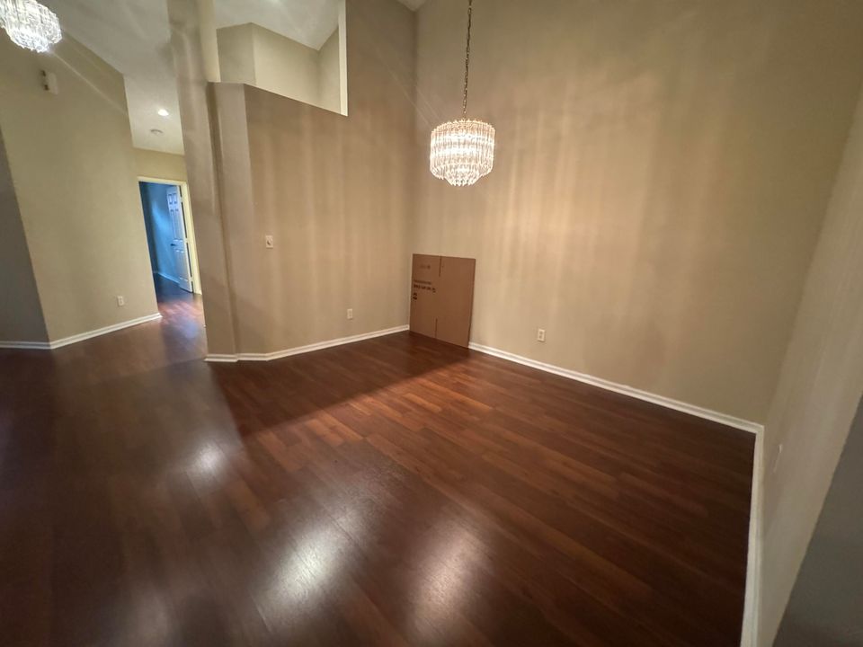 En Venta: $365,000 (2 camas, 2 baños, 1472 Pies cuadrados)