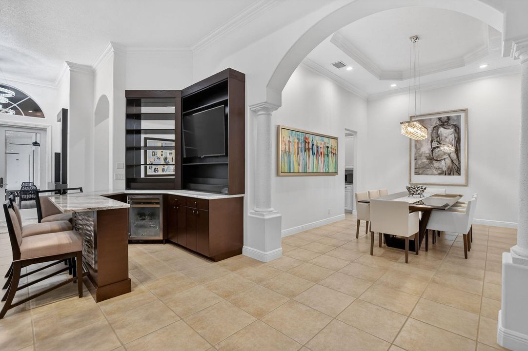 For Sale: $1,425,000 (4 beds, 3 baths, 3551 Square Feet)