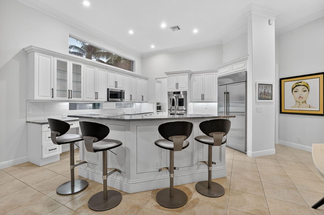 For Sale: $1,425,000 (4 beds, 3 baths, 3551 Square Feet)