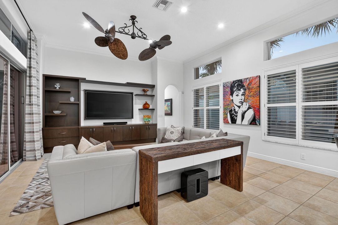 For Sale: $1,425,000 (4 beds, 3 baths, 3551 Square Feet)