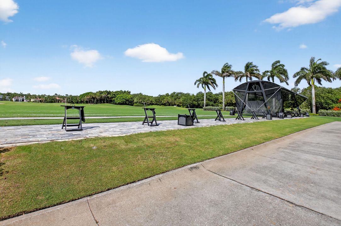 For Sale: $1,425,000 (4 beds, 3 baths, 3551 Square Feet)