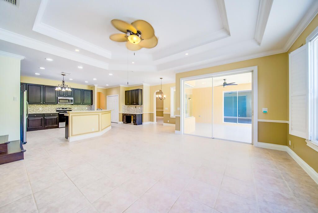 For Sale: $1,325,000 (5 beds, 4 baths, 3161 Square Feet)