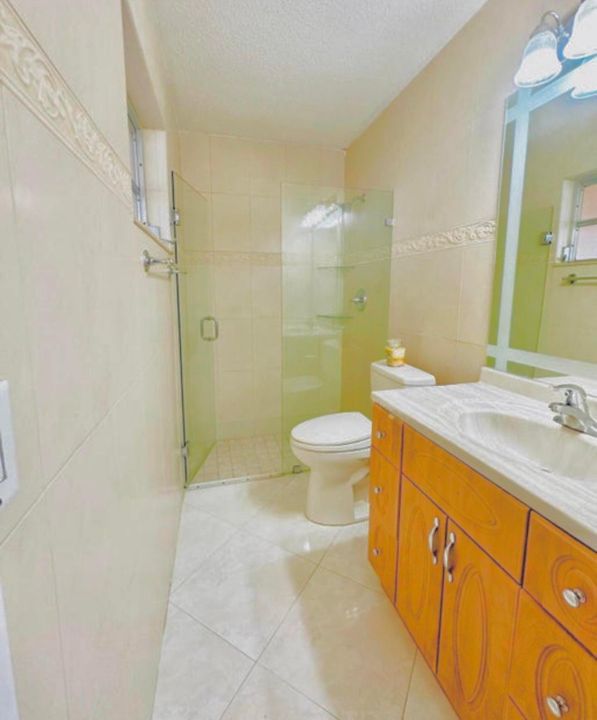 For Rent: $3,500 (3 beds, 2 baths, 1485 Square Feet)