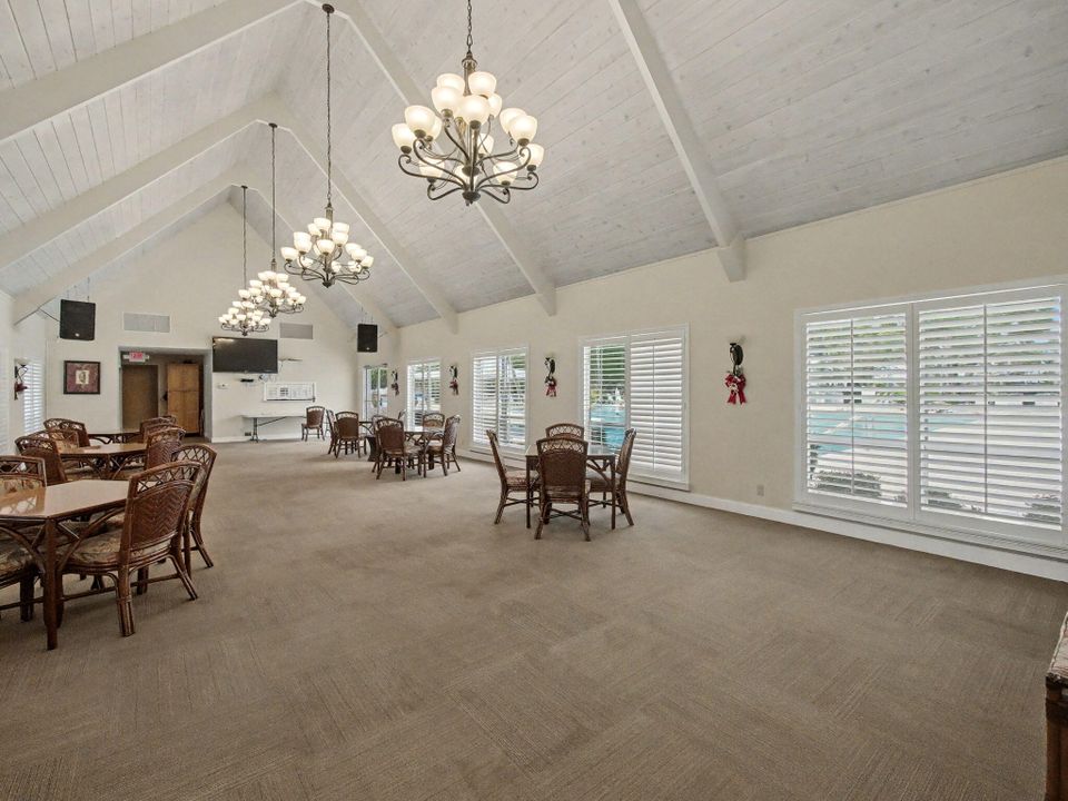 En Venta: $299,000 (2 camas, 2 baños, 1196 Pies cuadrados)