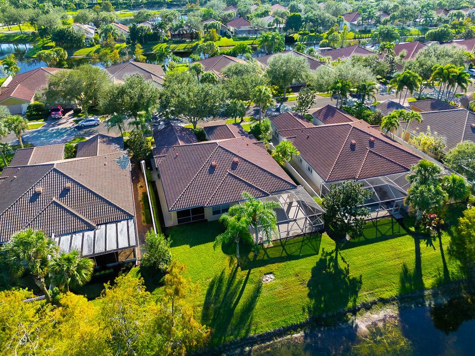 For Sale: $494,500 (2 beds, 2 baths, 1526 Square Feet)