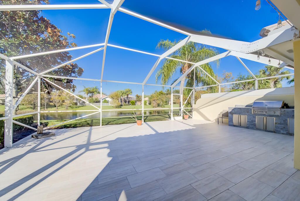 For Sale: $494,500 (2 beds, 2 baths, 1526 Square Feet)