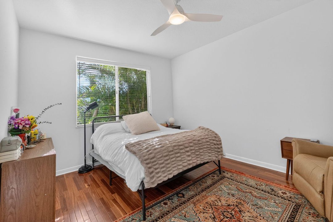 En Venta: $1,150,000 (4 camas, 3 baños, 2956 Pies cuadrados)