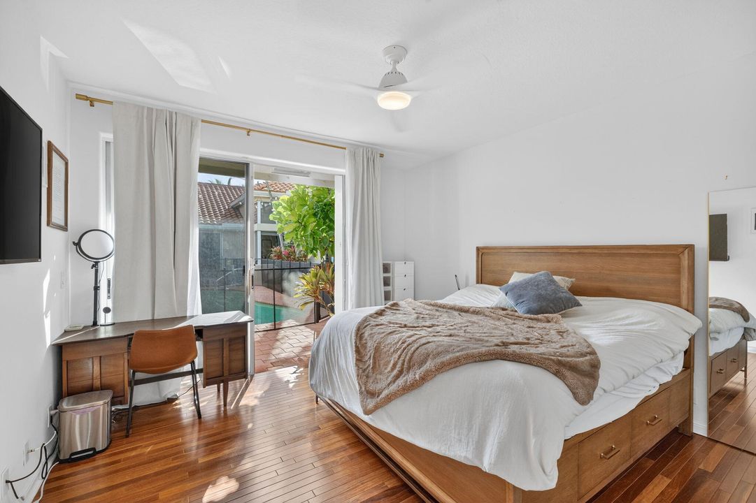 En Venta: $1,150,000 (4 camas, 3 baños, 2956 Pies cuadrados)