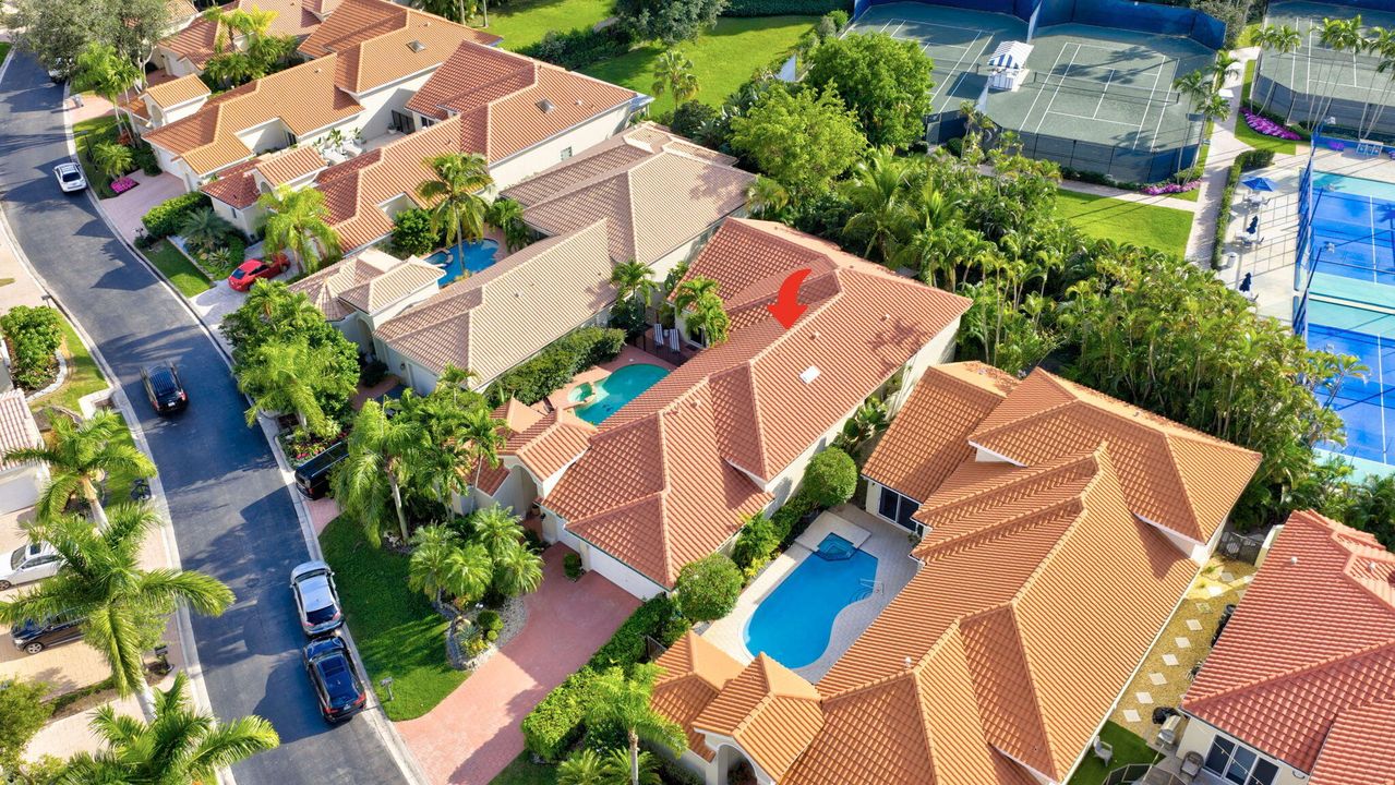 En Venta: $1,150,000 (4 camas, 3 baños, 2956 Pies cuadrados)