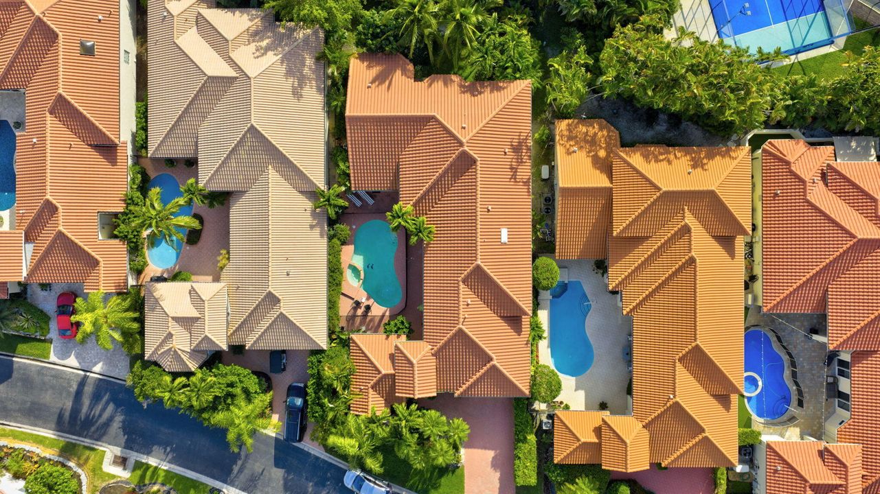 En Venta: $1,150,000 (4 camas, 3 baños, 2956 Pies cuadrados)