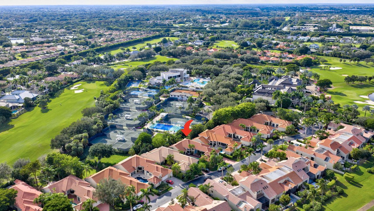 En Venta: $1,150,000 (4 camas, 3 baños, 2956 Pies cuadrados)