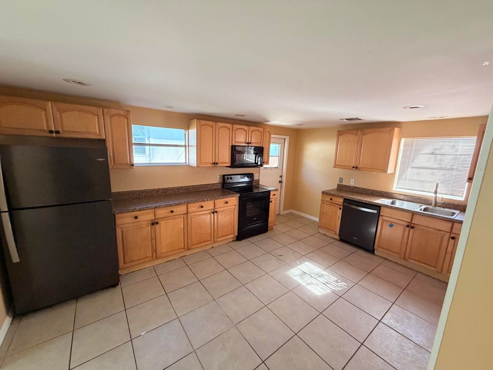 En Venta: $189,900 (2 camas, 2 baños, 1020 Pies cuadrados)