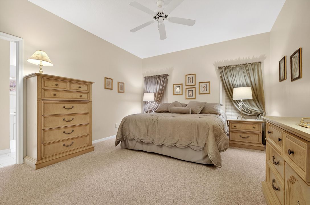 待售: $250,000 (2 贝兹, 2 浴室, 1464 平方英尺)