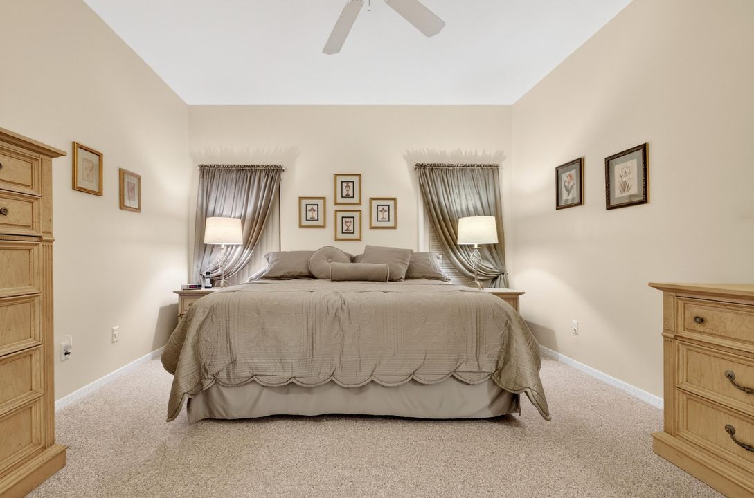 待售: $250,000 (2 贝兹, 2 浴室, 1464 平方英尺)