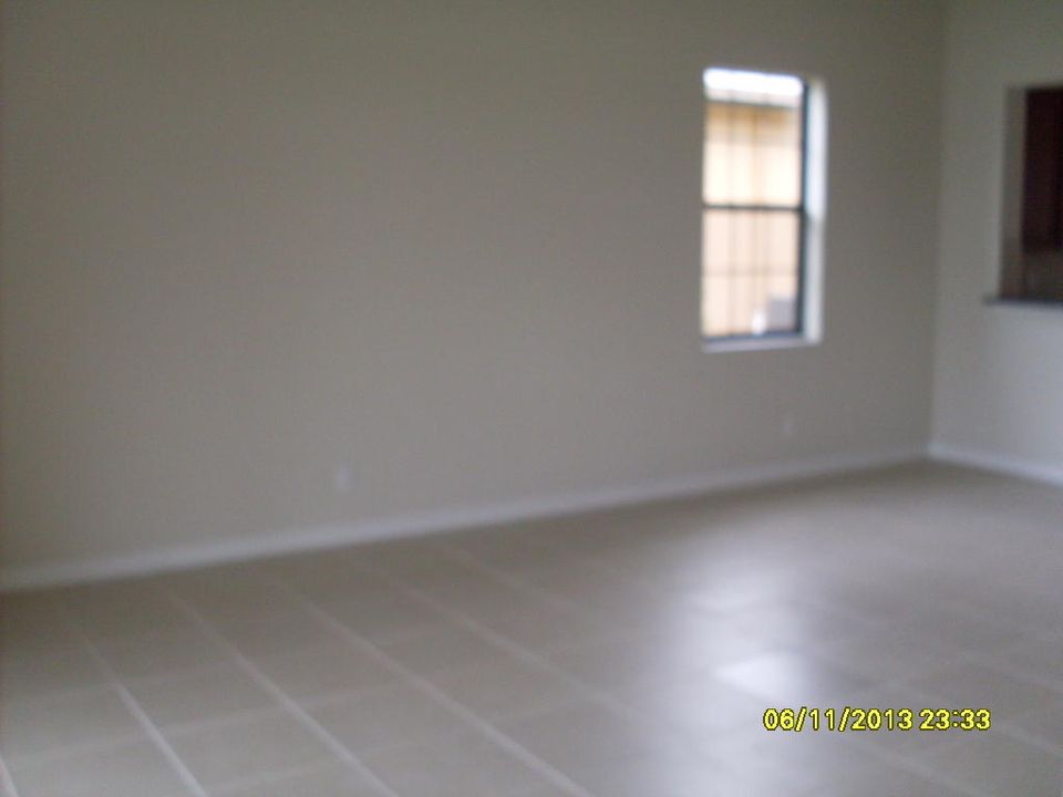 En Venta: $719,000 (3 camas, 2 baños, 1690 Pies cuadrados)