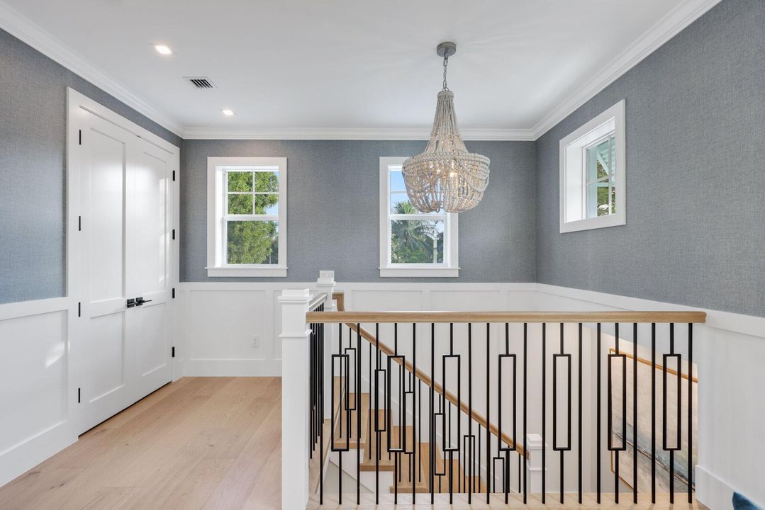 На продажу: $3,595,000 (4 спален, 3 ванн, 3158 Квадратных фут)