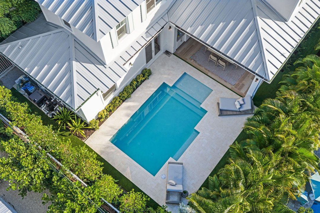 На продажу: $3,595,000 (4 спален, 3 ванн, 3158 Квадратных фут)