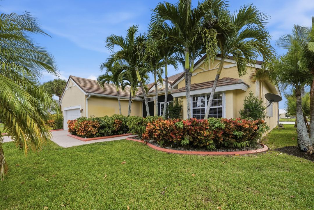 待售: $489,500 (3 贝兹, 3 浴室, 2498 平方英尺)