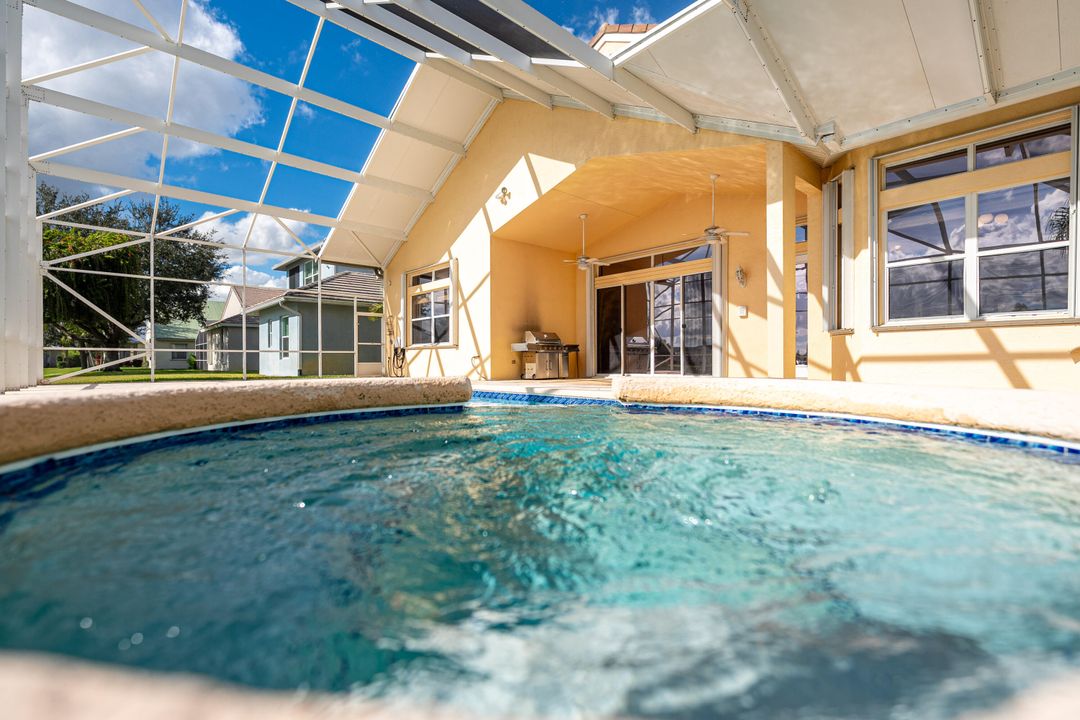 待售: $489,500 (3 贝兹, 3 浴室, 2498 平方英尺)