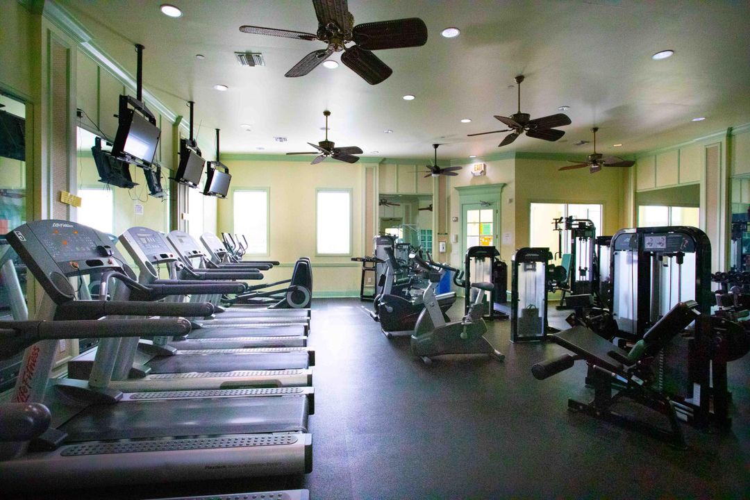 待售: $489,500 (3 贝兹, 3 浴室, 2498 平方英尺)