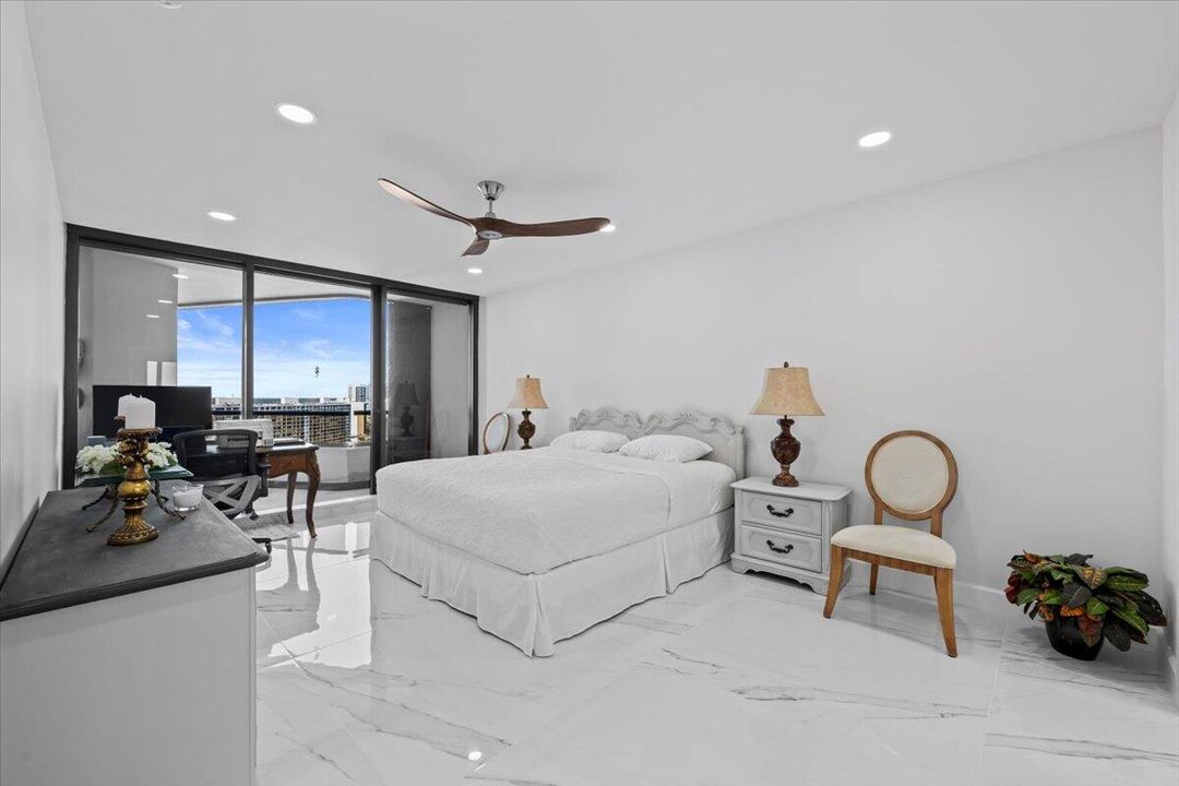 待售: $1,795,000 (2 贝兹, 2 浴室, 2448 平方英尺)