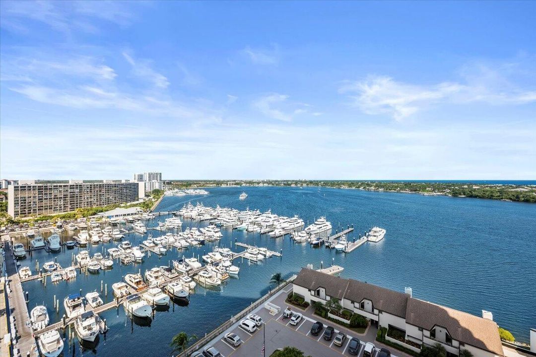 待售: $1,795,000 (2 贝兹, 2 浴室, 2448 平方英尺)