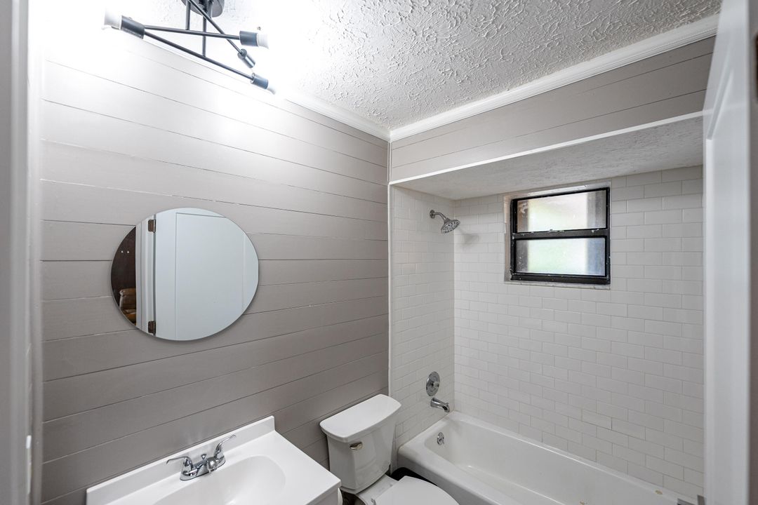 待售: $425,000 (3 贝兹, 3 浴室, 2072 平方英尺)