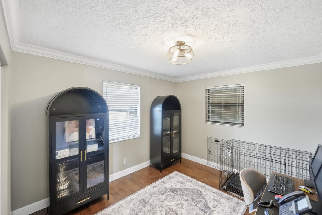 待售: $425,000 (3 贝兹, 3 浴室, 2072 平方英尺)