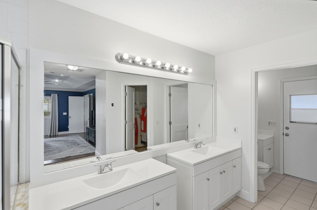 待售: $425,000 (3 贝兹, 3 浴室, 2072 平方英尺)