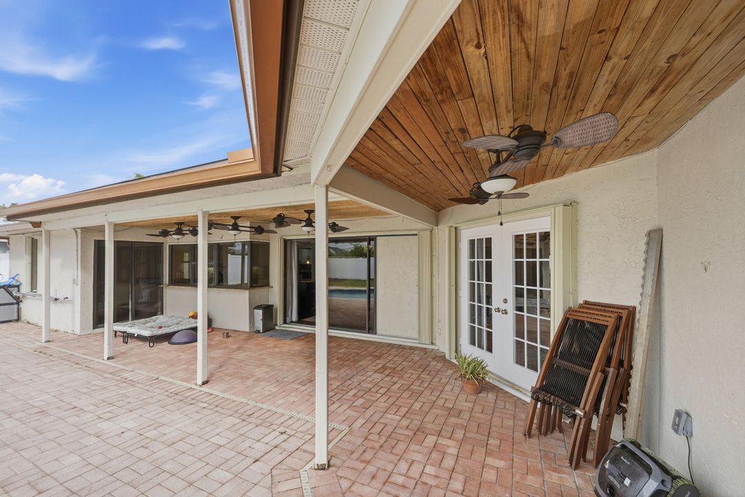 待售: $425,000 (3 贝兹, 3 浴室, 2072 平方英尺)