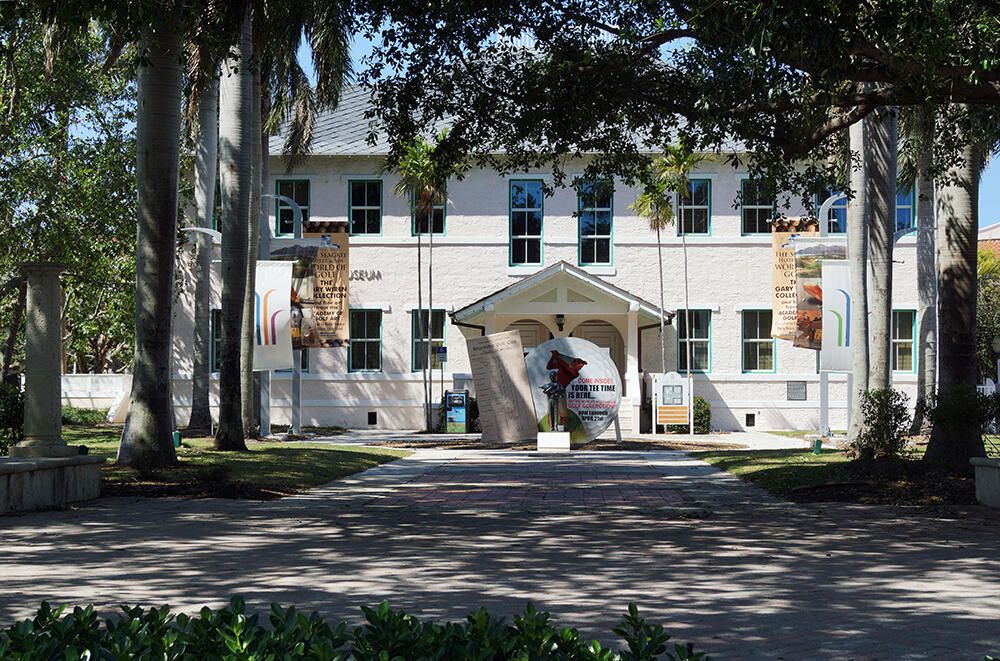 出租: $2,400 (2 贝兹, 2 浴室, 948 平方英尺)